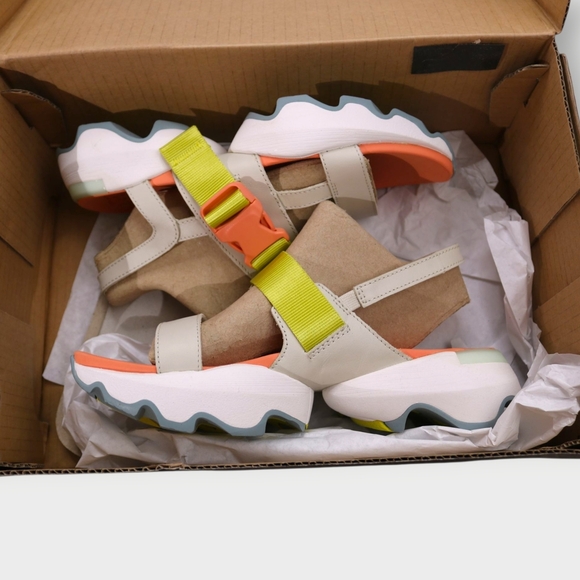 Women's Sandals SOREL Kinetic™ Impact Sling Chalk, Paradiso Peach Size US 7 New - Picture 7 of 7